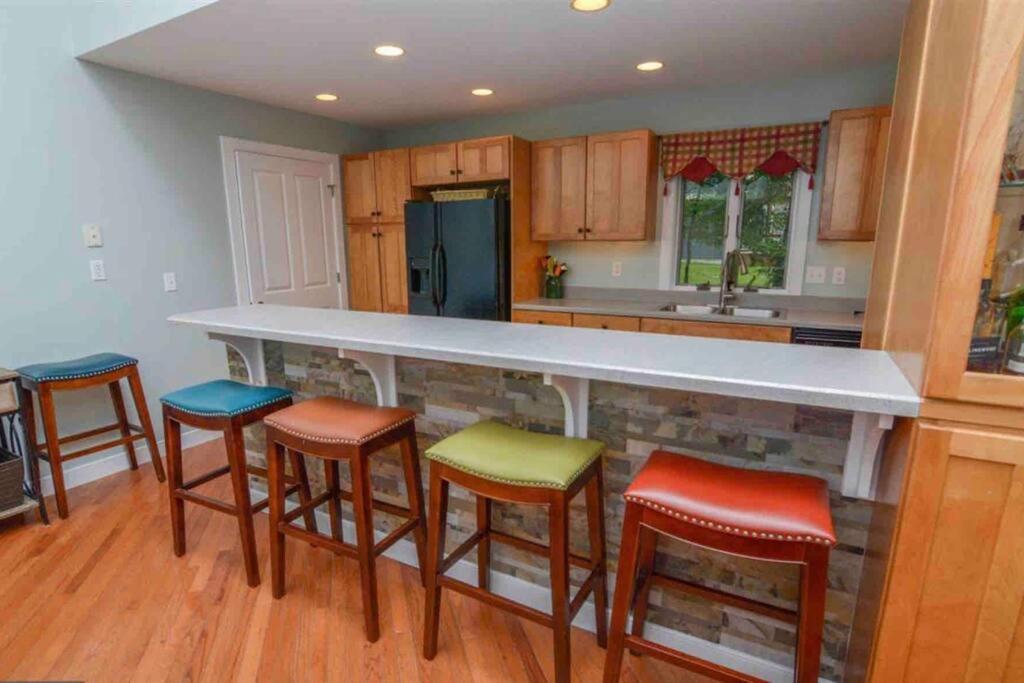 Villa Primo Vista! Spectacular Views, Dock Slip, Hot Tub McHenry Exterior foto
