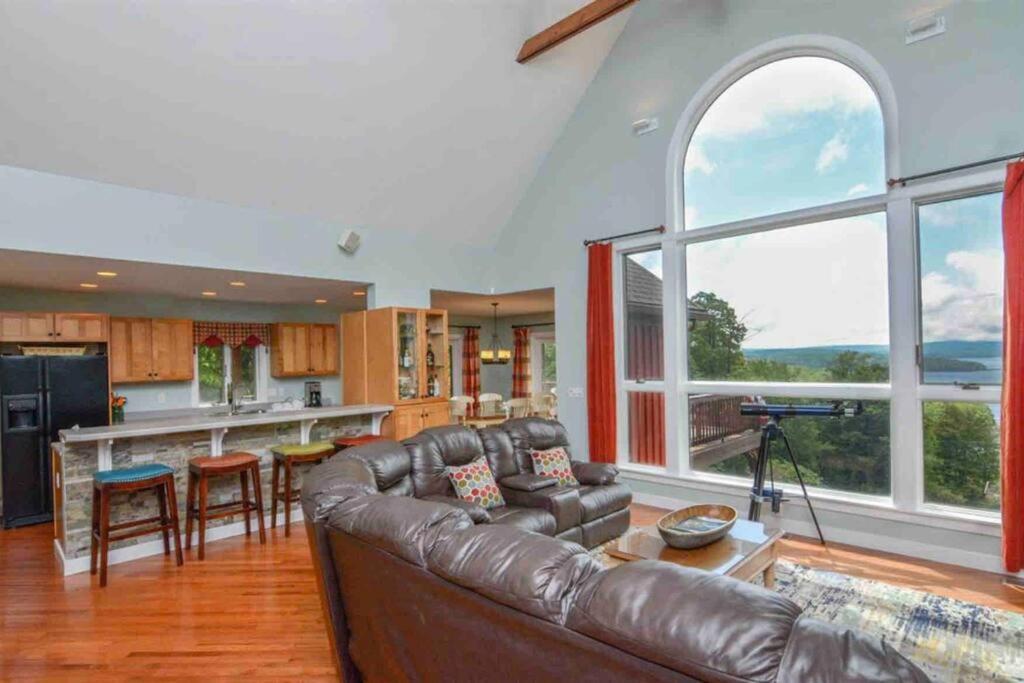 Villa Primo Vista! Spectacular Views, Dock Slip, Hot Tub McHenry Exterior foto