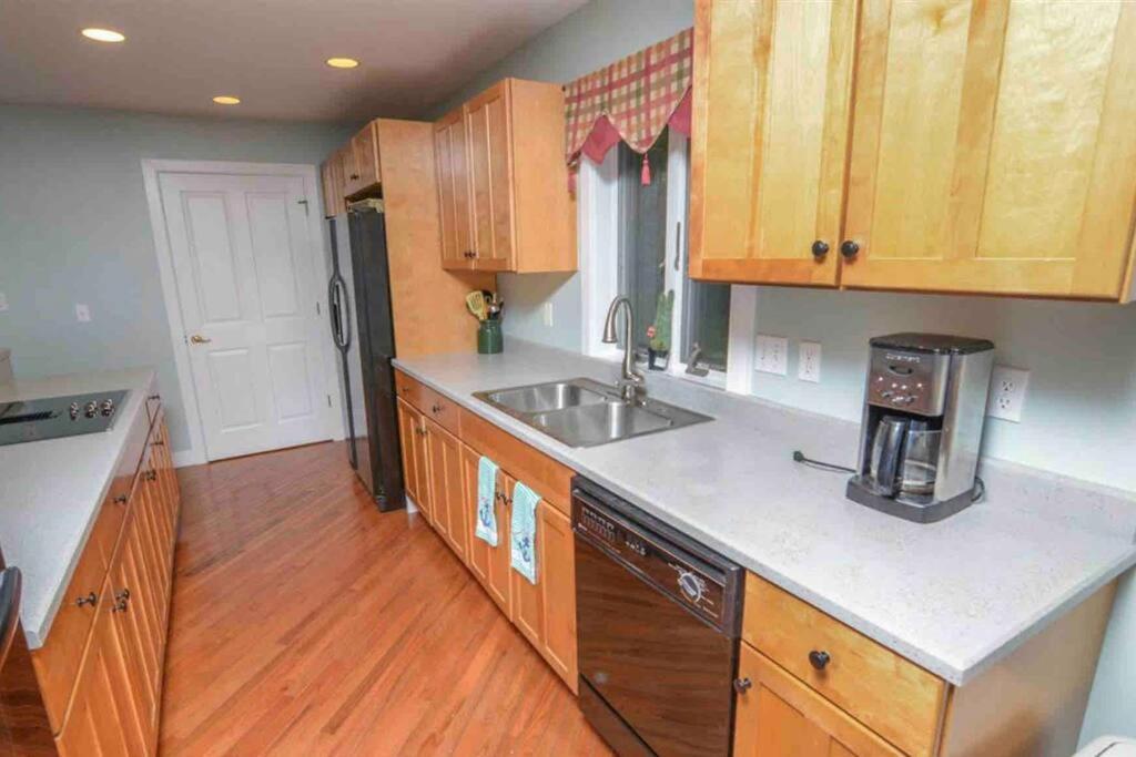 Villa Primo Vista! Spectacular Views, Dock Slip, Hot Tub McHenry Exterior foto