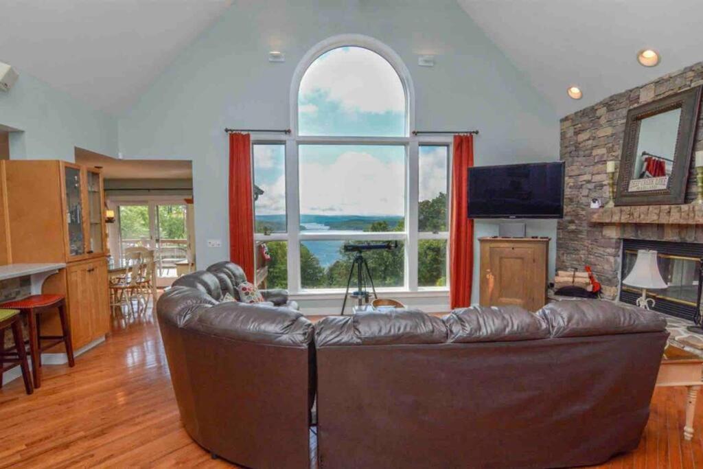 Villa Primo Vista! Spectacular Views, Dock Slip, Hot Tub McHenry Exterior foto